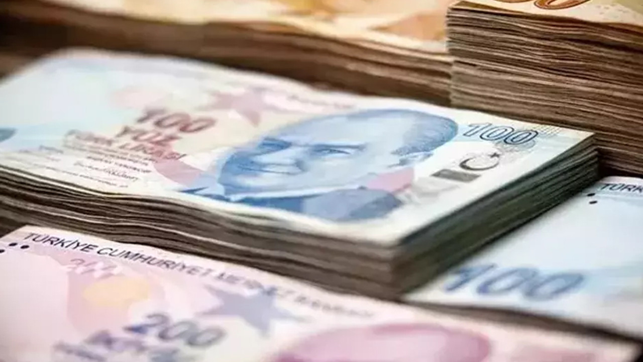 ZAMLI MAAŞ ÖDEME TARİHLERİ | 2025 Emekli ve memur maaş farkları hangi ay yatacak, ödeme günleri hangi tarihte?