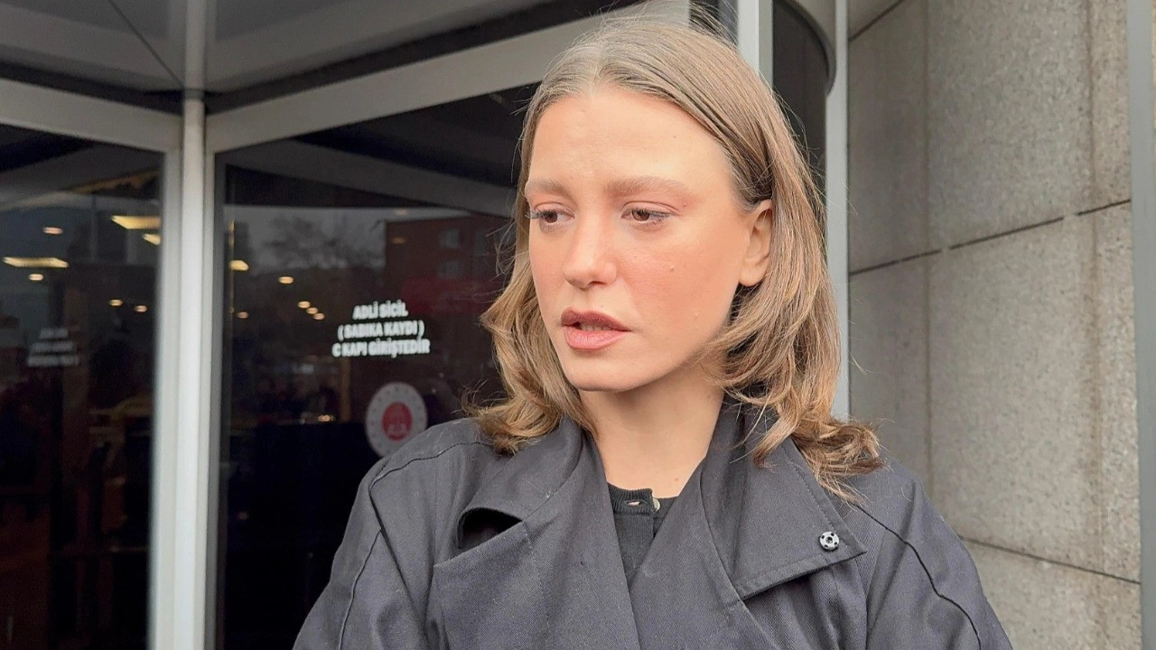 Serenay Sarıkaya'dan Bolu'daki yangın faciası sonrası flaş paylaşım