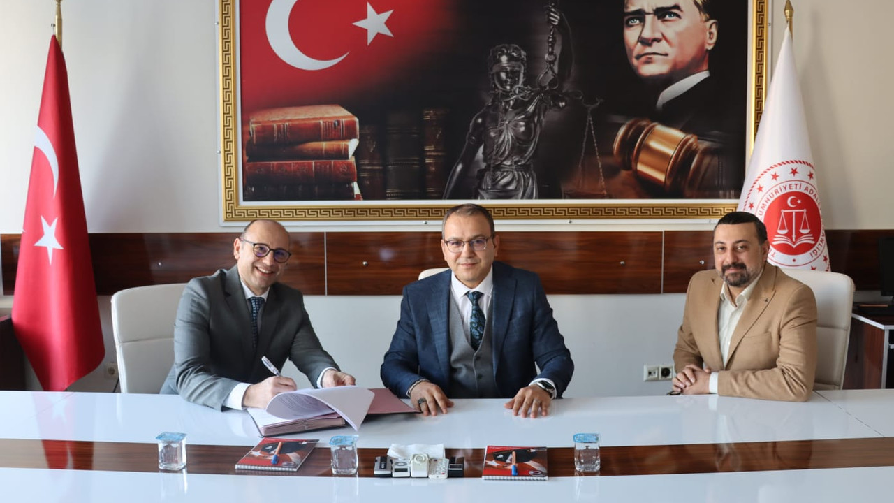 Erzurum’da adliye lojmanları için sözleşme imzalandı