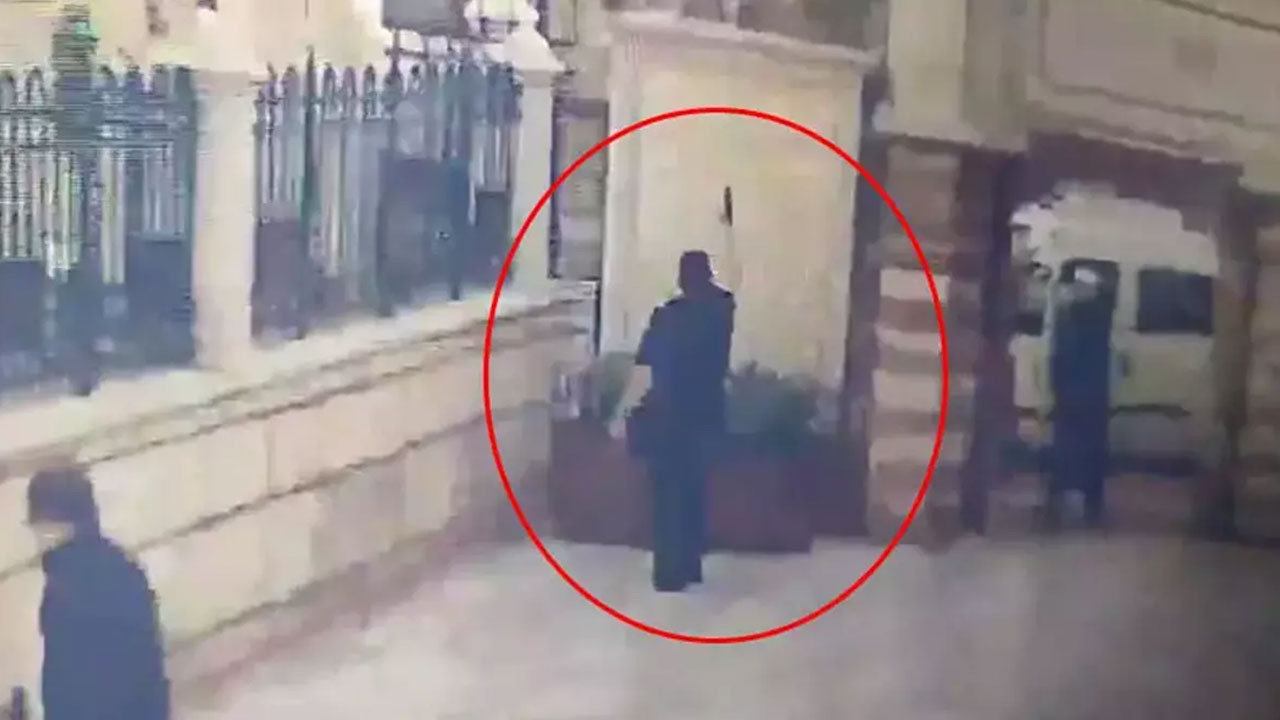 Cami avlusunda havaya ateş açanlara hapis istemi