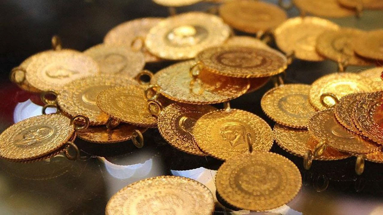 Altın fiyatları yeni güne rekorla başladı! Çeyrek ne kadar oldu?