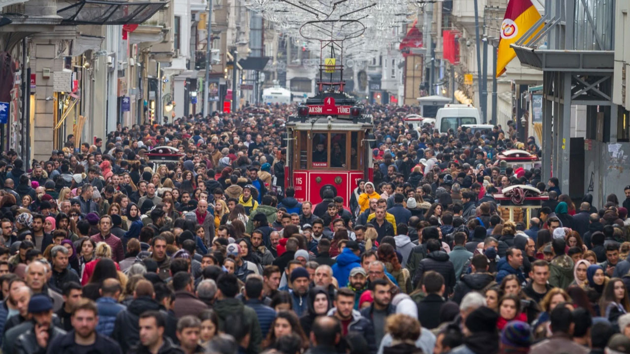 Türkiye'nin nüfusu belli oldu! İşte İstanbul için dikkat çeken detay!