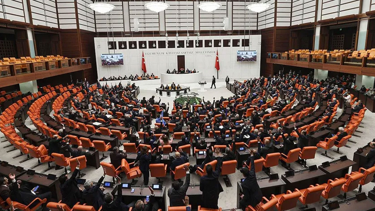 Yeni dokunulmazlık fezlekeleri Meclis'te: 9 vekil hakkında 13 dosya hazırlandı