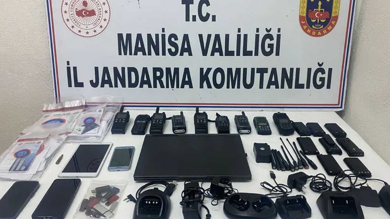Adliyede ‘MİT mensubuyum’ deyip dosya takibi yapan katip yakalandı