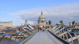 Birleşik Krallık'ta Covid-19 uyarı seviyesi 4'e yükseltildi!