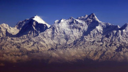 Himalayalar'da çığ faciası: 10 kişi öldü, 11 kişi kayıp!