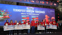 TEKNOFEST’te en iyi ön kuluçka girişimci ödülü BUÜ’nün