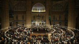 Bayram namazı kılmak farz mıdır? Ramazan Bayramı namazı kaç rekat? Bayram namazı nasıl kılınır?