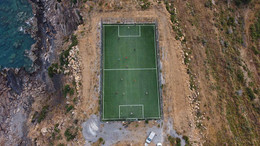 Topu dışarı atan getirir!