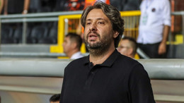 Özhan Pulat kimdir?