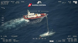 İtalya açıklarında iki tekne battı: 11 ölü, 60 kayıp!