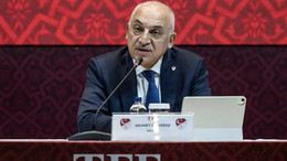 Mehmet Büyükekşi, yeniden aday oldu!