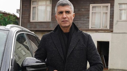 Özcan Deniz ailesini tek kalemde sildi! Paylaşımı sosyal medyada gündem oldu