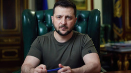 Zelensky'den kritik iddia: Rusya ölen askerlerin yüzlerini yakıyor!