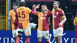 Galatasaray hatasız ilerliyor! Liderin yüzü yine 3 puanla güldü