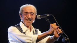 Apar topar hastaneye kaldırılmıştı! Edip Akbayram entübe edildi