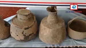 Şanlıurfa'da kaçakçılık operasyonu: Roma, Bizans ve Abbasi dönemlerine ait yüzlerce eser ele geçirildi.