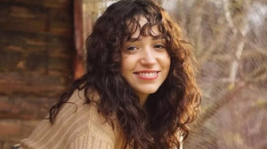 Zeynep Bastık'tan konser isyanı! Milli yasa tepki gösterdi!