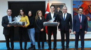 Berlin'de başarılı Türk öğrencilere ödül töreni