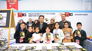 100 ilkokul öğrencisinin eserleri Cumhuriyetin 100’üncü yılında bir kitapta buluştu