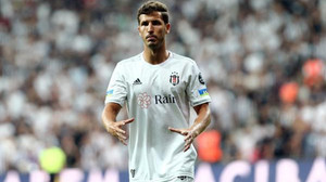 Beşiktaş'tan Salih Uçan’ın sağlık durumu hakkında açıklama