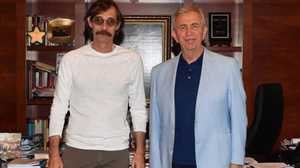 CHP'nin Etimesgut adayına bomba isim! Behzat Ç.'nin oyuncusu Erdal Beşikçioğlu siyasete atıldı