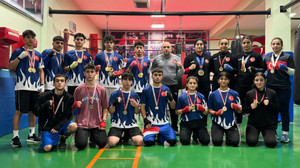 Van'ın "altın kızları" boksta Avrupa şampiyonluğu için yumruk sallıyor