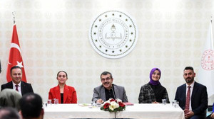 Bakan Tekin: Müfredat değişikliğini yakın zamanda paylaşacağız
