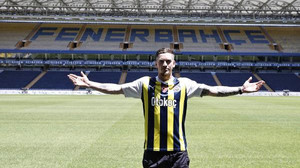 Fenerbahçe'de Kent, Lazio yolcusu 