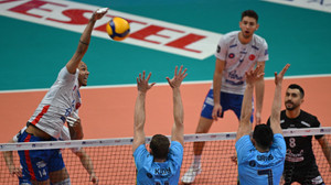 Efeler Ligi'nde şampiyon Halkbank