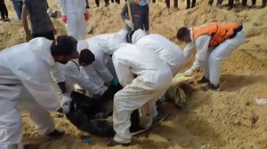 Nasır Hastanesi’ndeki toplu mezarda ceset sayısı 392 oldu