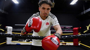 Milli boksör Samet Gümüş Avrupa şampiyonu oldu