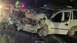 Şanlıurfa'da trafik kazası: 1 kişi öldü, 4 kişi yaralandı