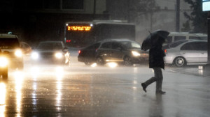 Meteoroloji’den sağanak, lodos ve toz taşınımı uyarıları