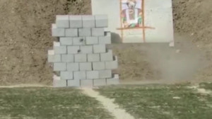 Lego beton, uçaksavar mermisini durdurdu