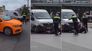 Sürücü, zabıtayı aracının kaputunda böyle sürükledi