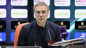 Ersun Yanal'dan sürpriz imza!