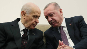 Cumhurbaşkanı Erdoğan ve Bahçeli telefondan bayramlaştı