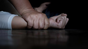 Eve gelen temizlikçi kadına cinsel saldırıda bulundu!