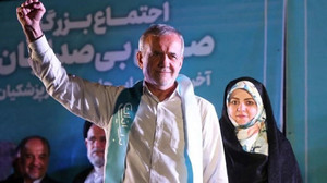 İran’ın yeni Cumhurbaşkanı reformist Pezeşkiyan oldu