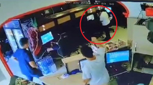 Askerliği bırakıp sanal cepheye koştu: İnternet kafede yakalandı