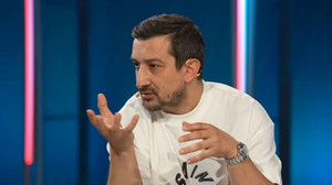 Program çıkışı ayağından vurulmuştu: Serhat Akın sevenlerine seslendi