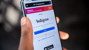 Instagram herkesin şikayet ettiği sorunu çözdü! Yenilik gençlerin moralini bozacak