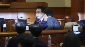 Güney Kore Devlet Başkanı Yoon hakim karşısında!