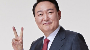 Güney Kore devlet başkanına ikinci kez tutuklama girişimi!