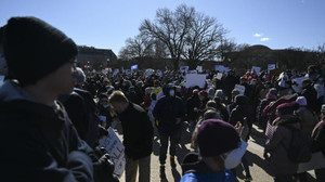 Washington'da Trump yönetimi ve Elon Musk’a karşı protesto düzenlendi!