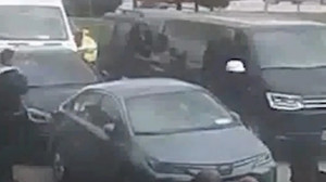 Birbirlerinden şikayetçi oldular! Eski bakan ve korumasına 'Darp' iddiası