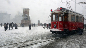 İstanbul'a çok kuvvetli kar yağışı geliyor! Günlerce devam edecek
