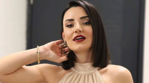 Ünlü şarkıcı Sevcan Orhan, menajeriyle davalık oldu!