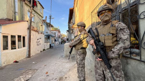 Bakan Yerlikaya duyurdu! Terör örgütü tepelerine 'Gürz' indi